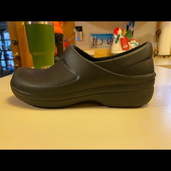 Crocs Neria Pro 2 size 9 - Picture 2 of 5